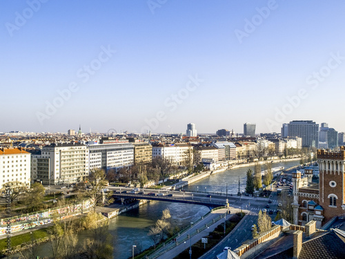 Wien, Donaukanal, Stadtansicht, Österreich © visualpower