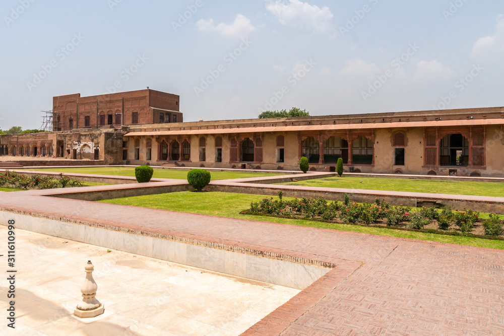 Lahore Fort Complex 137