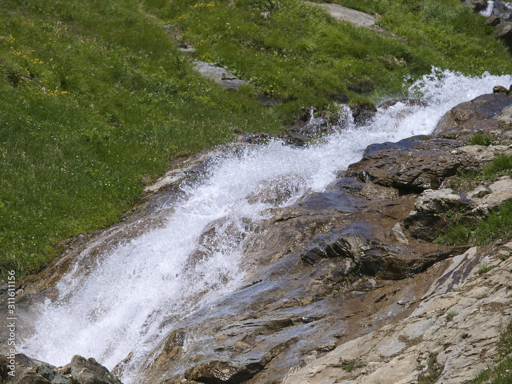 Grossglockner Hochalpenstrasse, Wasserfall, Österreich, Kärnte Grossglockner Hochalpenstrasse, Wasserfall, Österreich, Kärnte