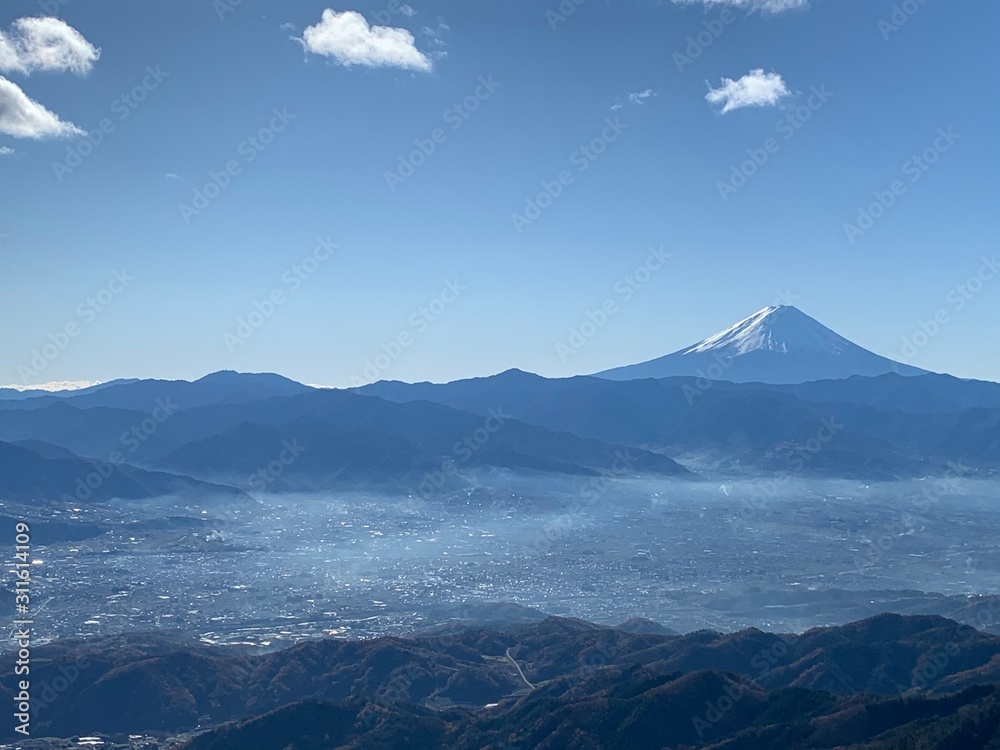 mt fuji and mountains