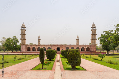 Lahore Tomb of Jahangir 249 photo