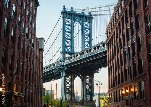 brooklyn bridge in new york © Ilya