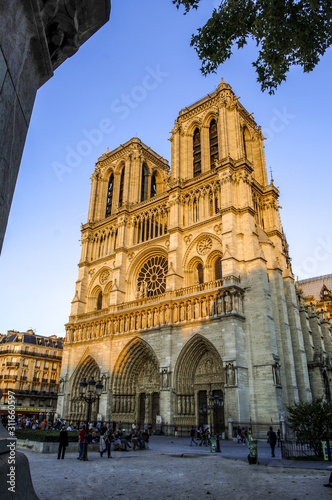 Paris, Kathedrale Notre Dame, Frankreich © visualpower