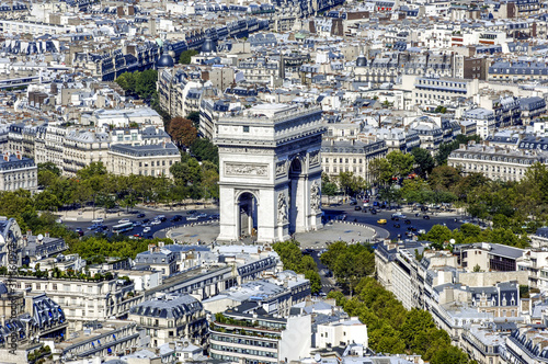 Paris, Triumphbogen, Arc de Triomphe, Frankreich photo