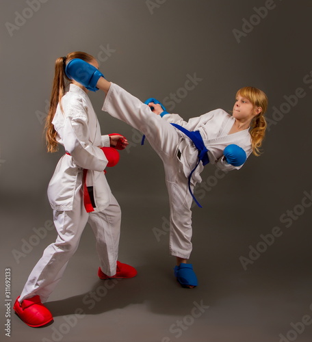 two girls are fighting