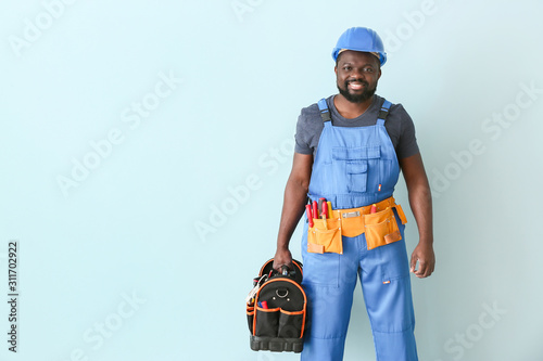 African-American electricia...
