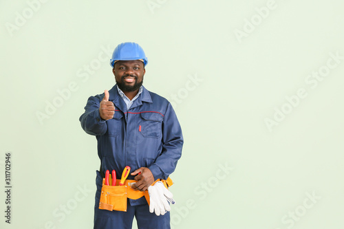 African-American electricia...