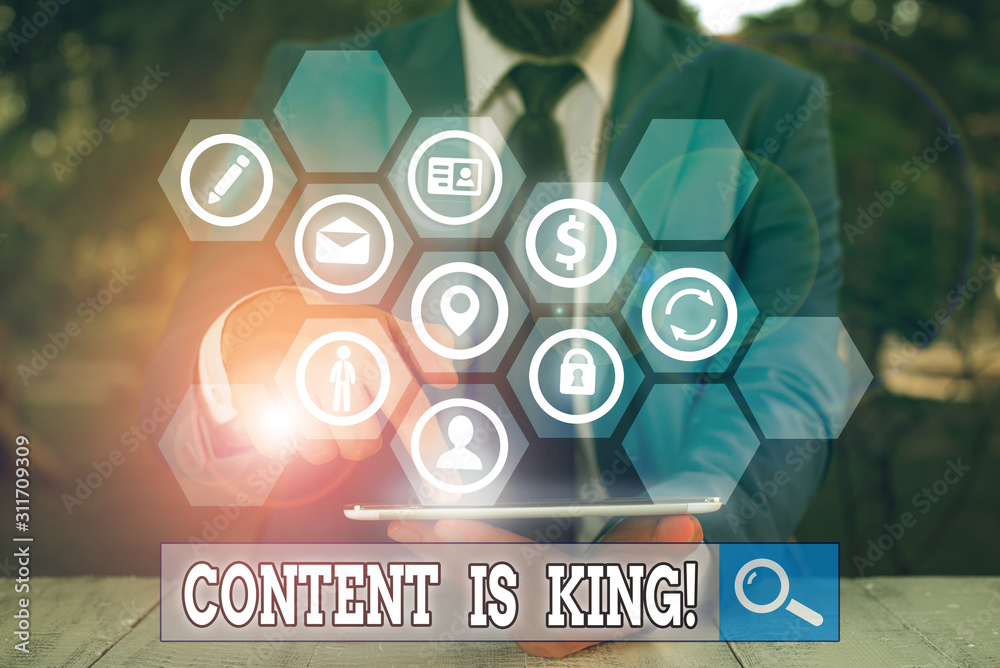 Obraz premium Writing note showing Content Is King. Business concept for marketing focused growing visibility non paid search results
