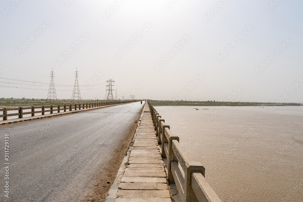 Larkana Khairpur Road Indus River 111