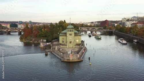 Vodní elektrárna Štvanice photo