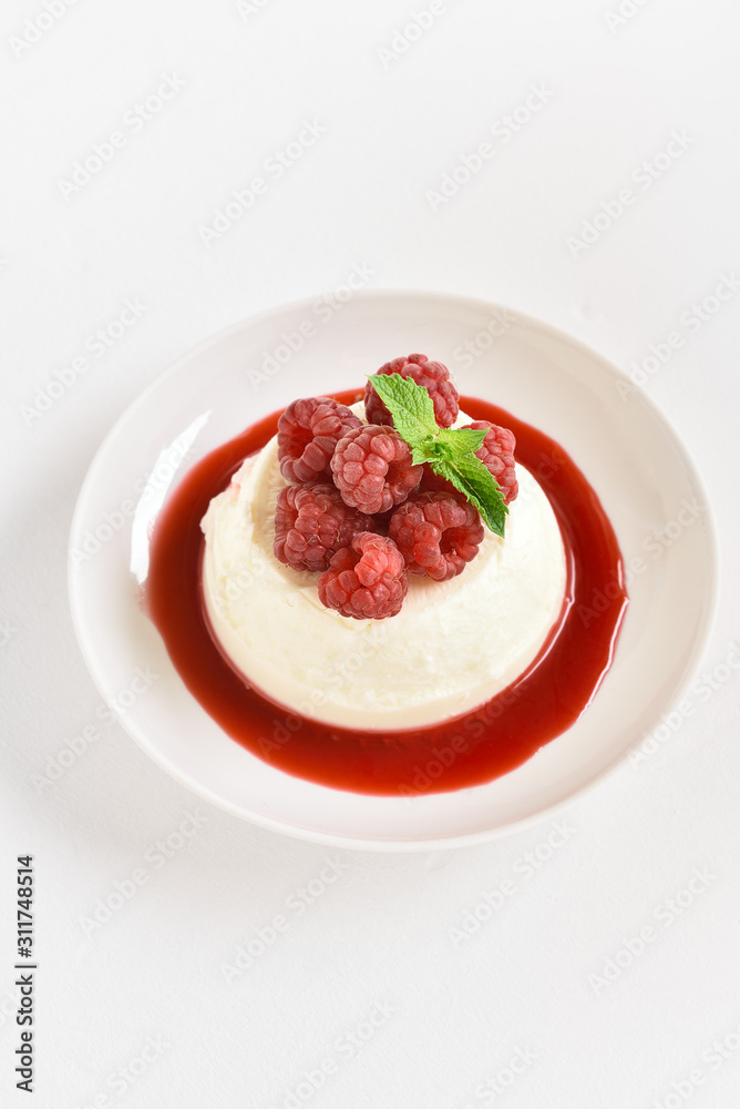 Panna cotta with fresh raspberries Panna cotta with fresh raspberries