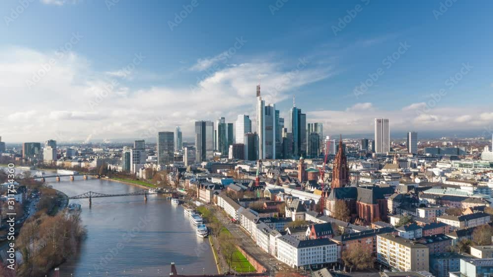 Frankfurter Skyline am Tag