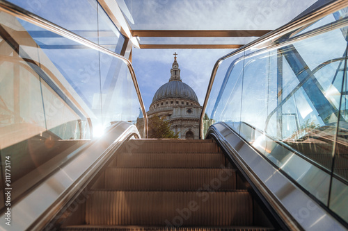 st pauls cathedral in london