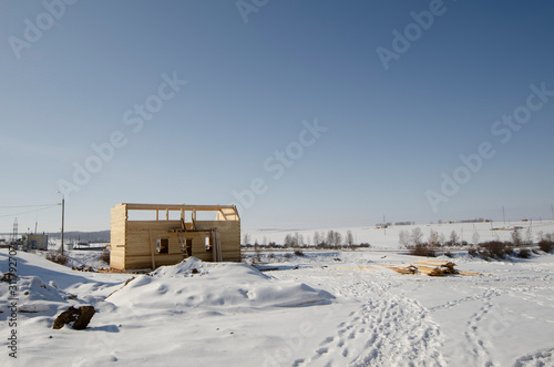 Building a house at Ty Baikal in the Russian winter