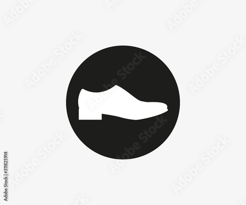 Mens shoe icon. Vector illustration, flat design.