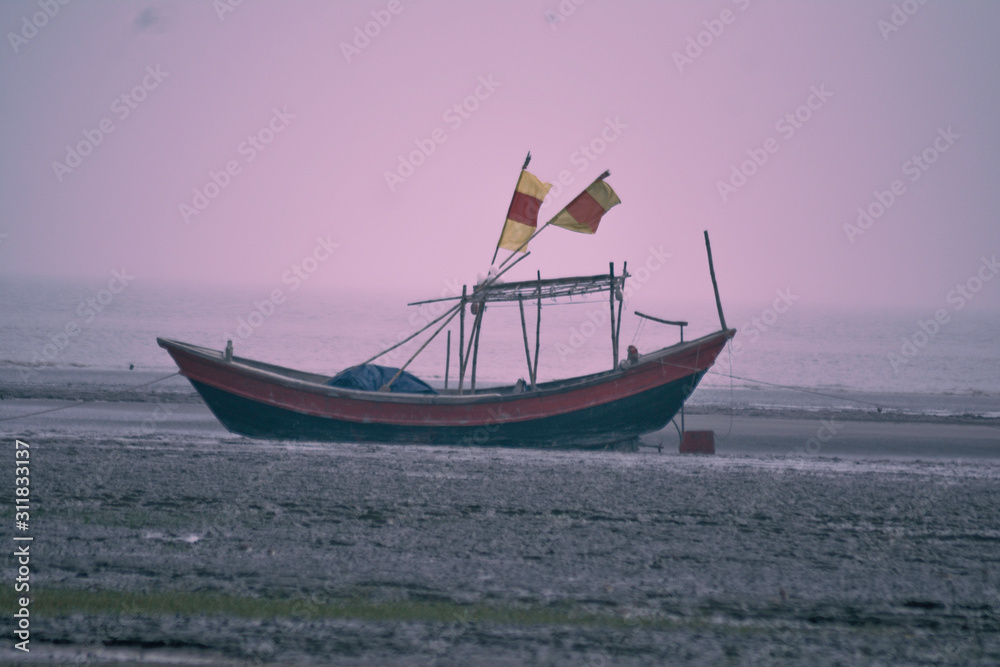 Fototapeta premium Boats in the middle of the river