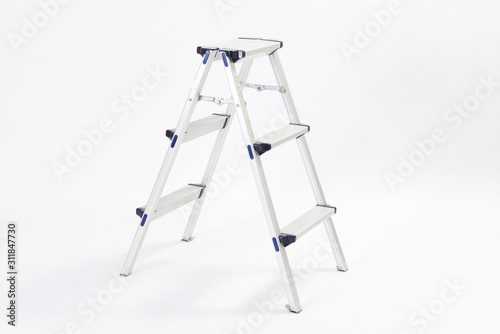 シルバーの脚立