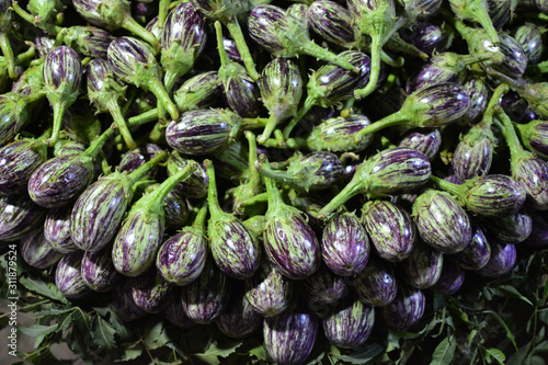 Fotografía Brinjal vegetables in Indian market