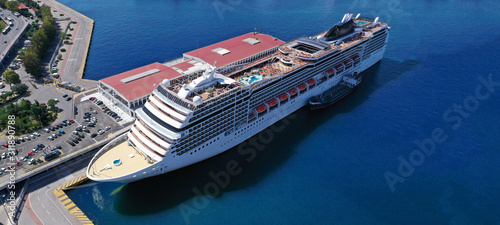 Canvas Print Aerial drone ultra wide top down photo of cruise liner ship docked in Mediterran