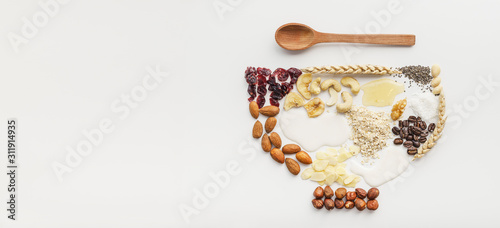 Bowl made with nuts and flakes