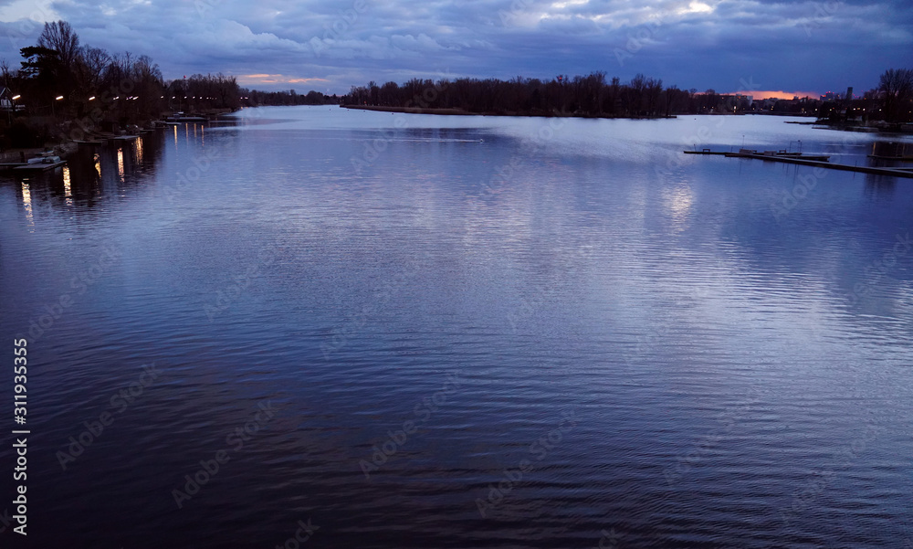 Fototapeta premium Vienna - Austria - alte Donau