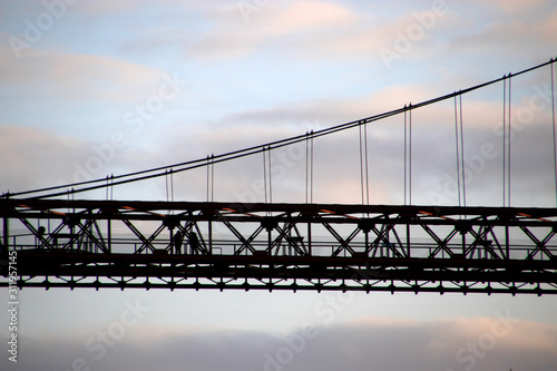 Bridge over the estuary of Bilbao © Laiotz
