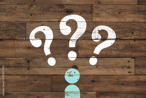 荒い板の上に人のイラストとクエスチョンマーク Stock イラスト Adobe Stock