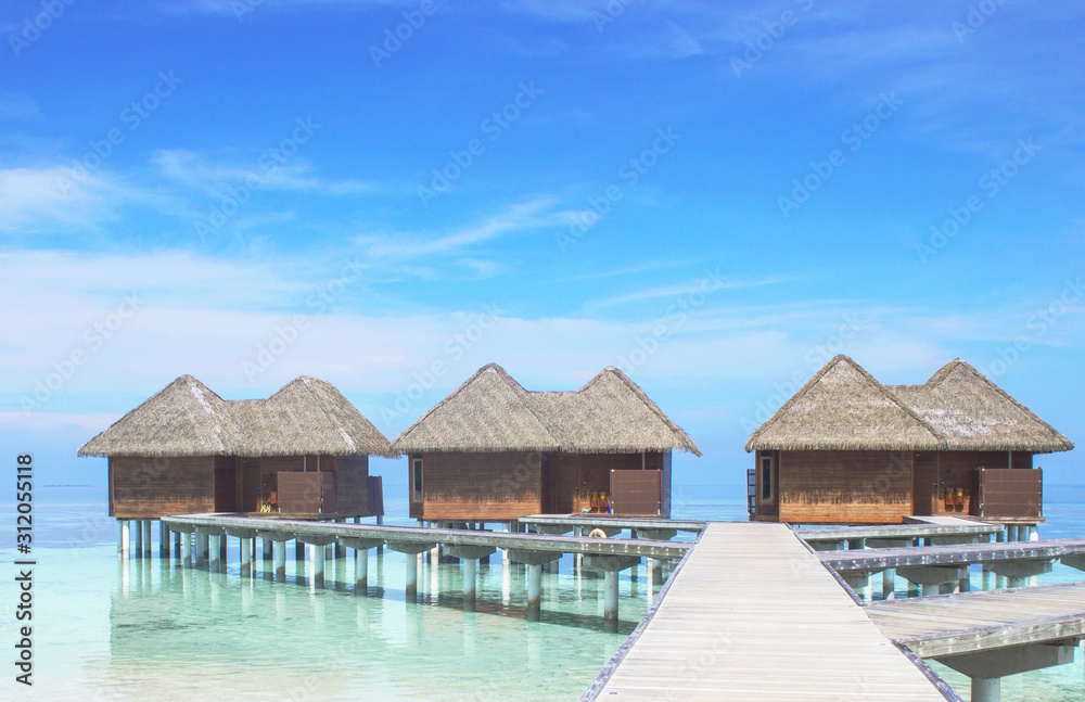 Luxury island beach resort in Maldives; island resort; Kandolhu maldives resort; Beach resort