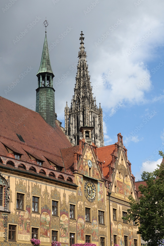 Obraz premium Rathaus in Ulm