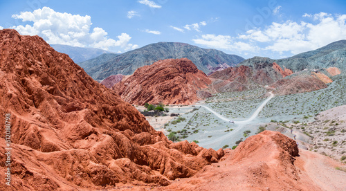 Cerro de los Siete Colores