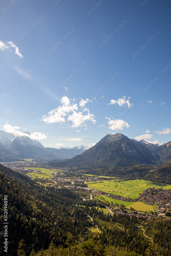 Fototapeta premium view onto Garmisch-Partenkirchen, farchant, burgrain panorama german alps