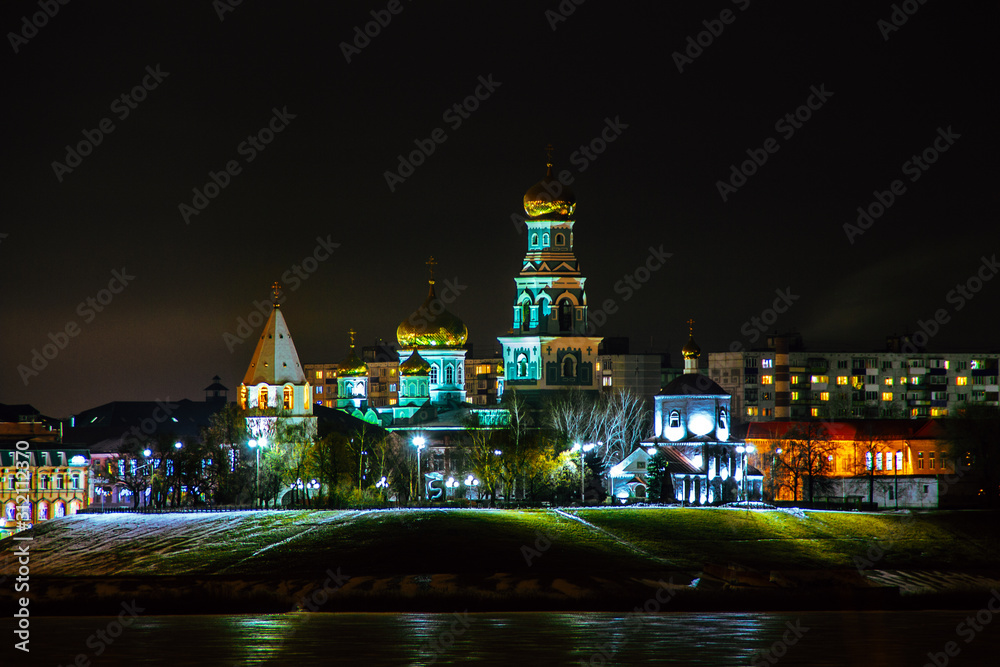 Obraz premium night landscape of temples