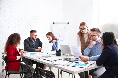 Colleagues discussing issue...
