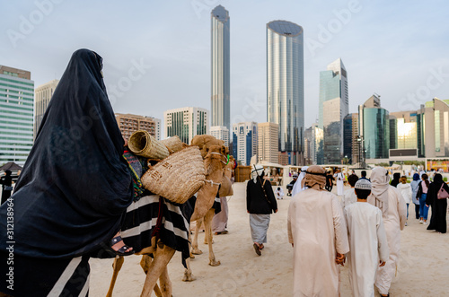 Arabic culture display - traditional cloth - Middle Eastern Culture - Emirati Men - tourist attraction activities