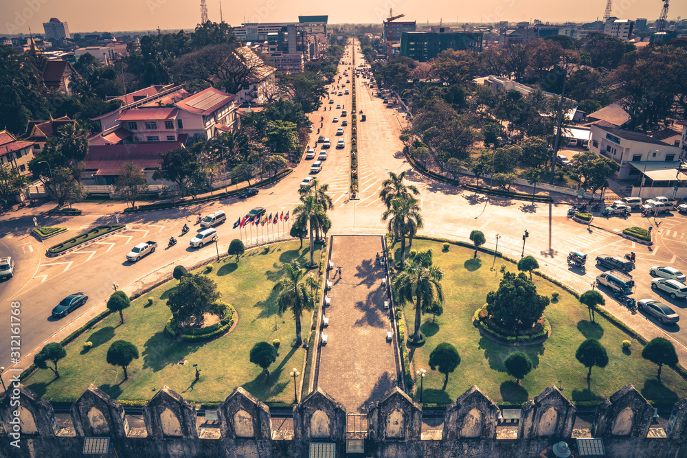 Obraz premium aerial view of an asian city