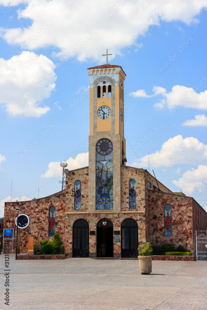 beautiful church in a amazing town called Tequisquiapan in Queretaro, Mexico, great architecture.