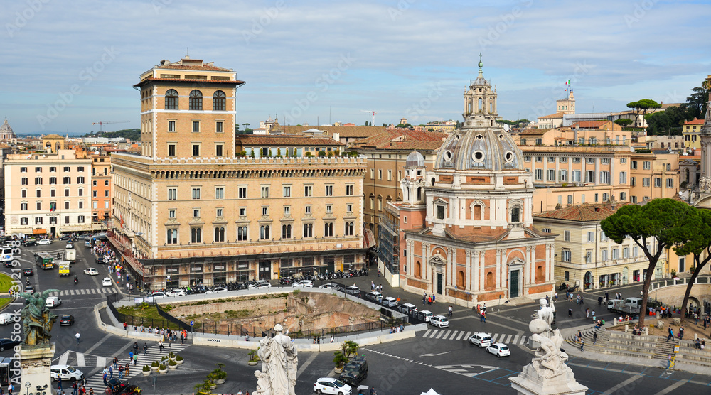 Famous roundabout of Piazza Venezia