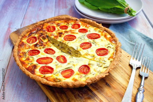 Wild garlic whole grain quiche