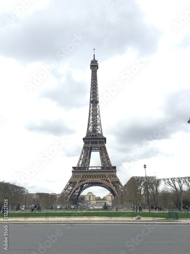 eiffel tower in paris © Azanae