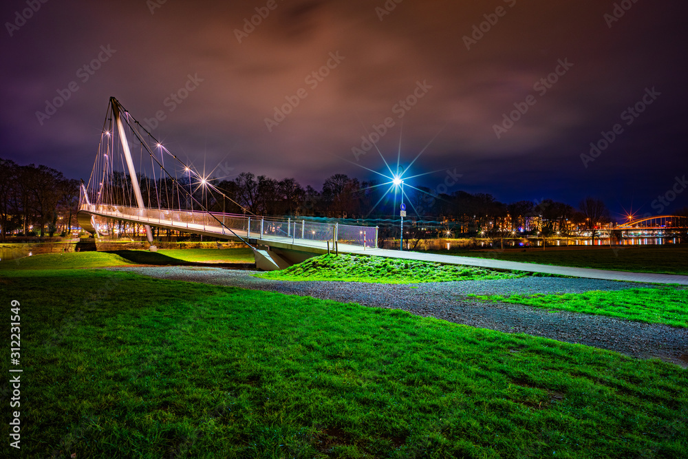 Fototapeta premium Glacisbrücke Minden - Nachtaufnahme