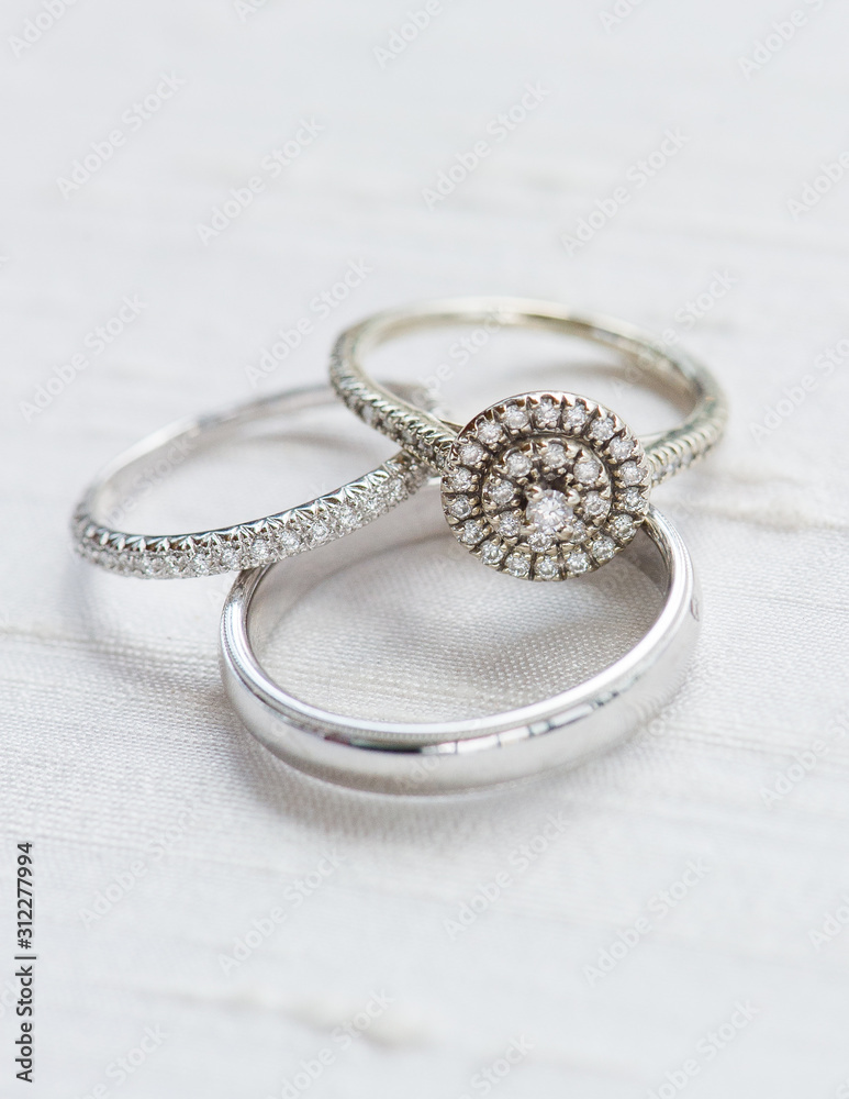 wedding rings on white background wedding rings on white background