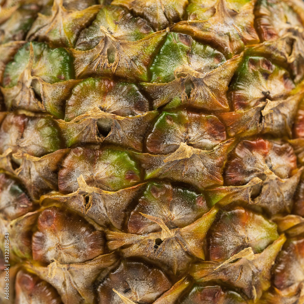 Pineapple. Pineapple.