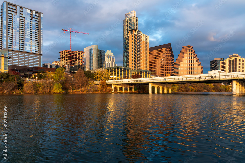 Naklejka premium Austin Skyline at sunset