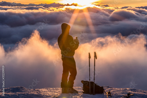 Pause auf Skitour im Allgäu
