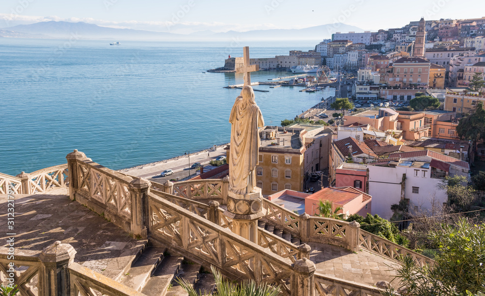 Obraz premium Gaeta, Italy - one of the most spectacular cities along the Tyrrhenian Sea, Gaeta displays an amazing Medieval Old Town, famous of its churches and fortifications