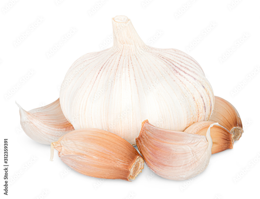 Obraz premium Isolated garlic. Raw garlic isolated on white background