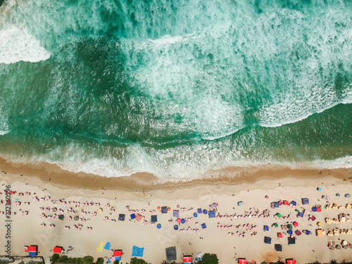 Vista aérea de uma Praia tropical