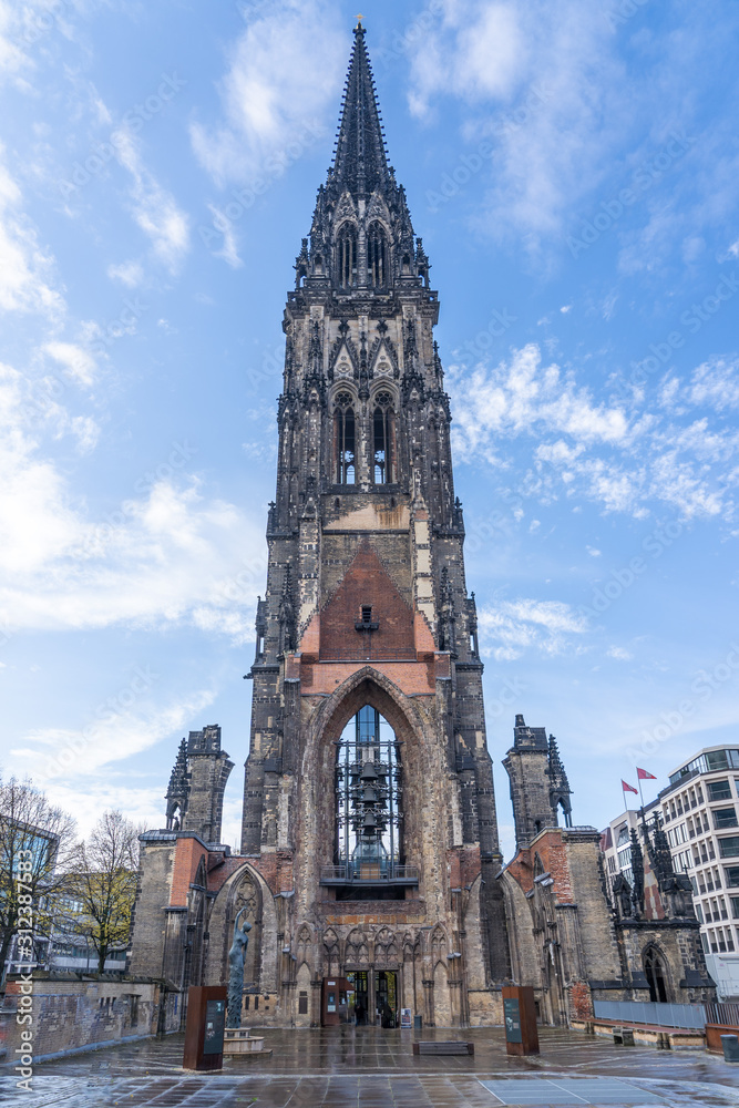 Neo-Gochic style St.-Nikolai-Kirche, church of St. Nicolas in Hamburg, Germany