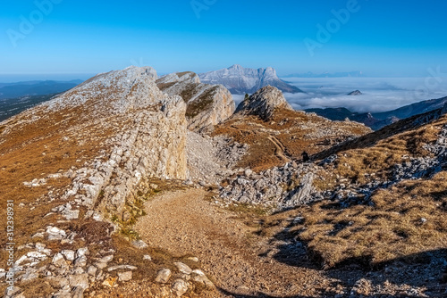 Obraz na plátně Ridges of Vercors as seen from the hiking pass of the Grand Veymont mountain slope in northern direction