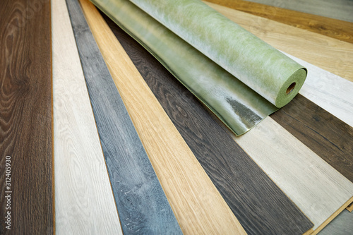Schilderij op canvas home improvement - laminate flooring samples and underlay